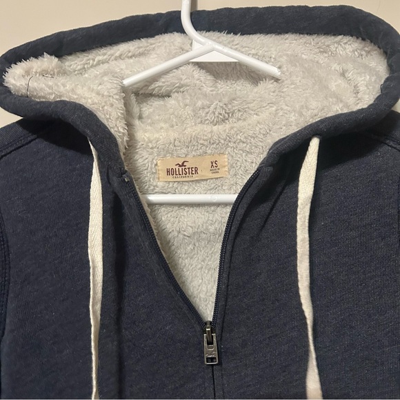 Hollister Navy Blue Fill Zip Fuzzy Lined Hoodie Jacket XS - Picture 2 of 9